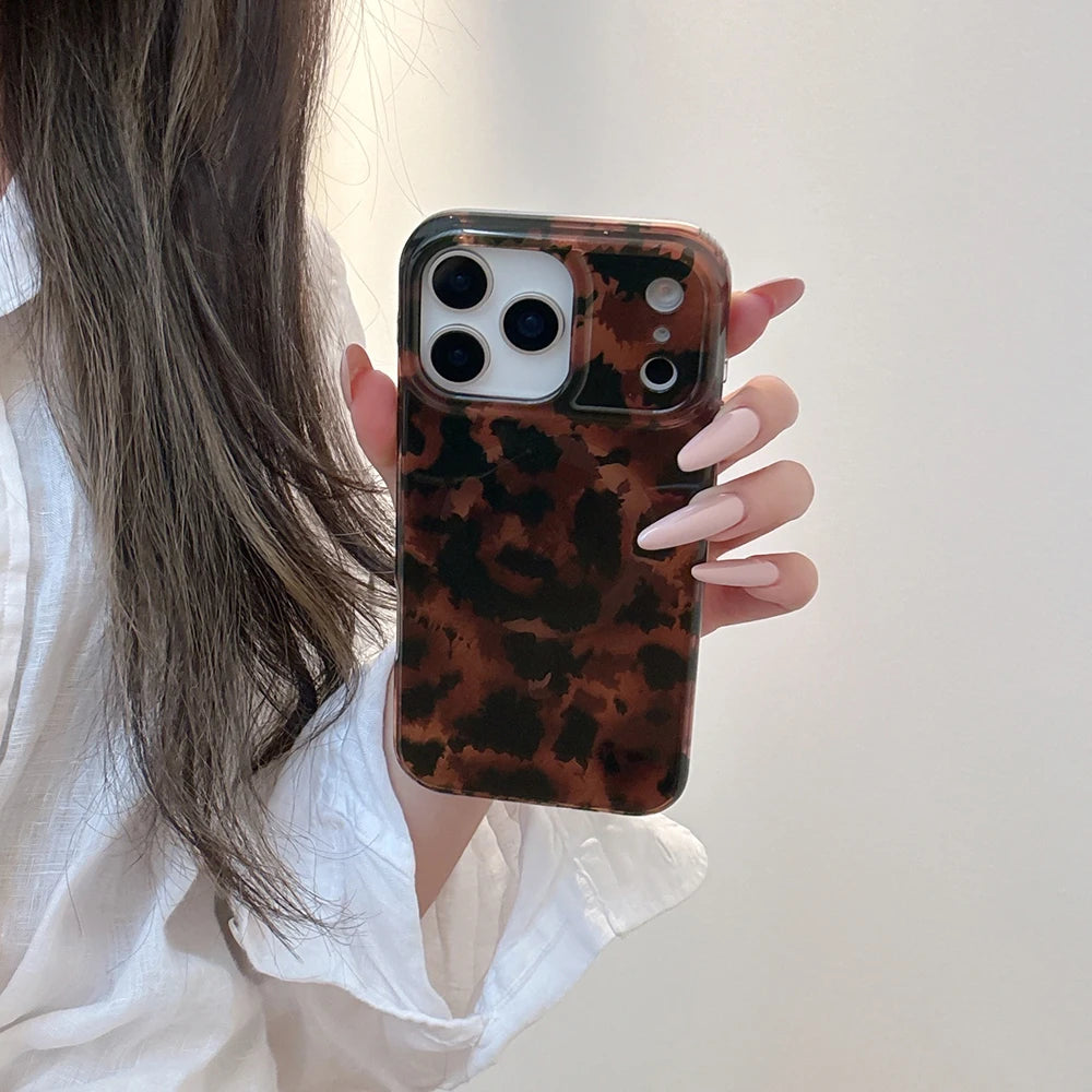 Wild Cocoa Leopard Case