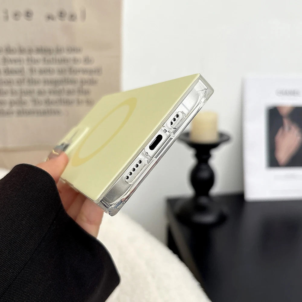 Minimal Circle Aesthetic Case