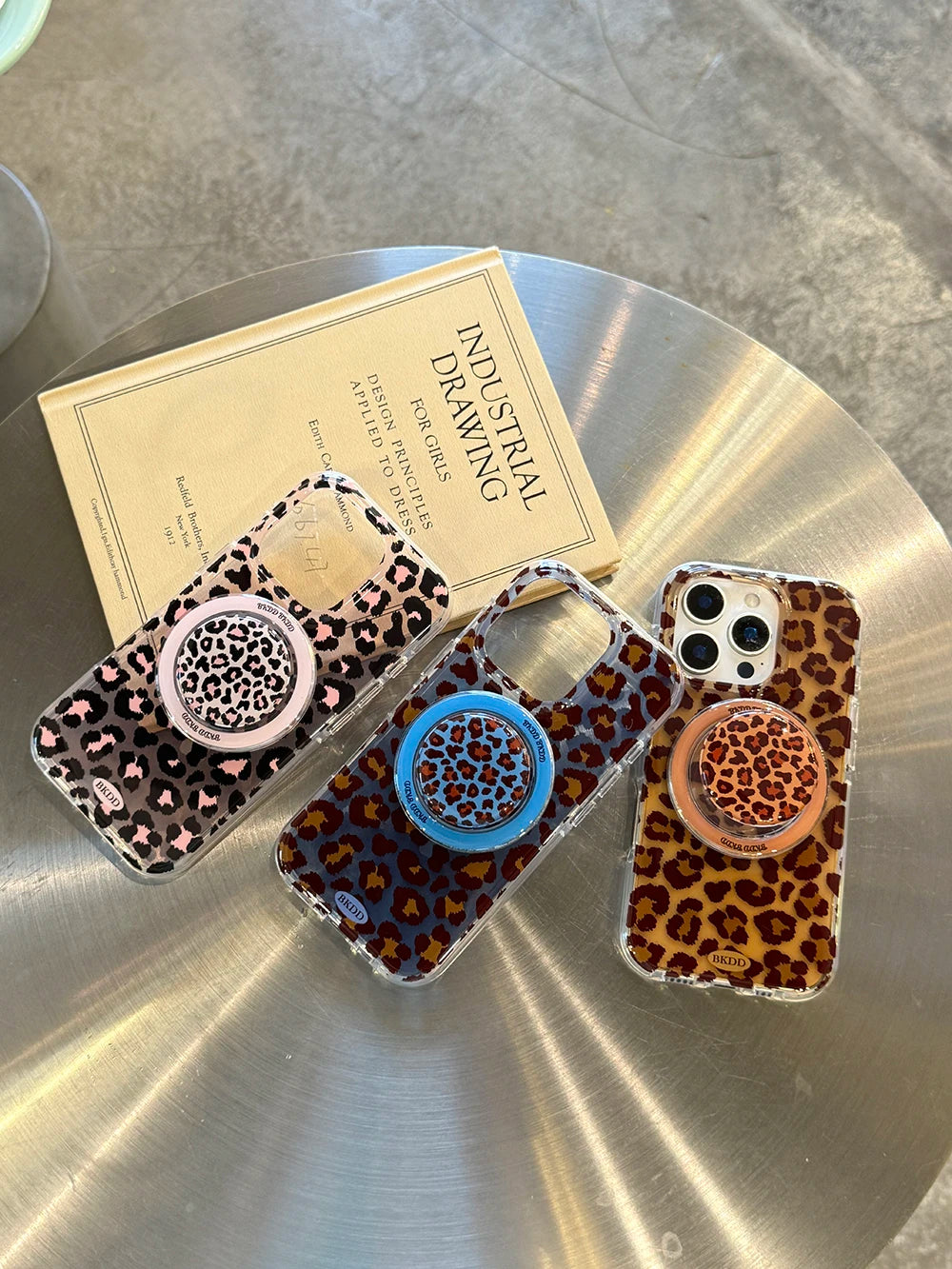 Leopard Ring MagSafe Case