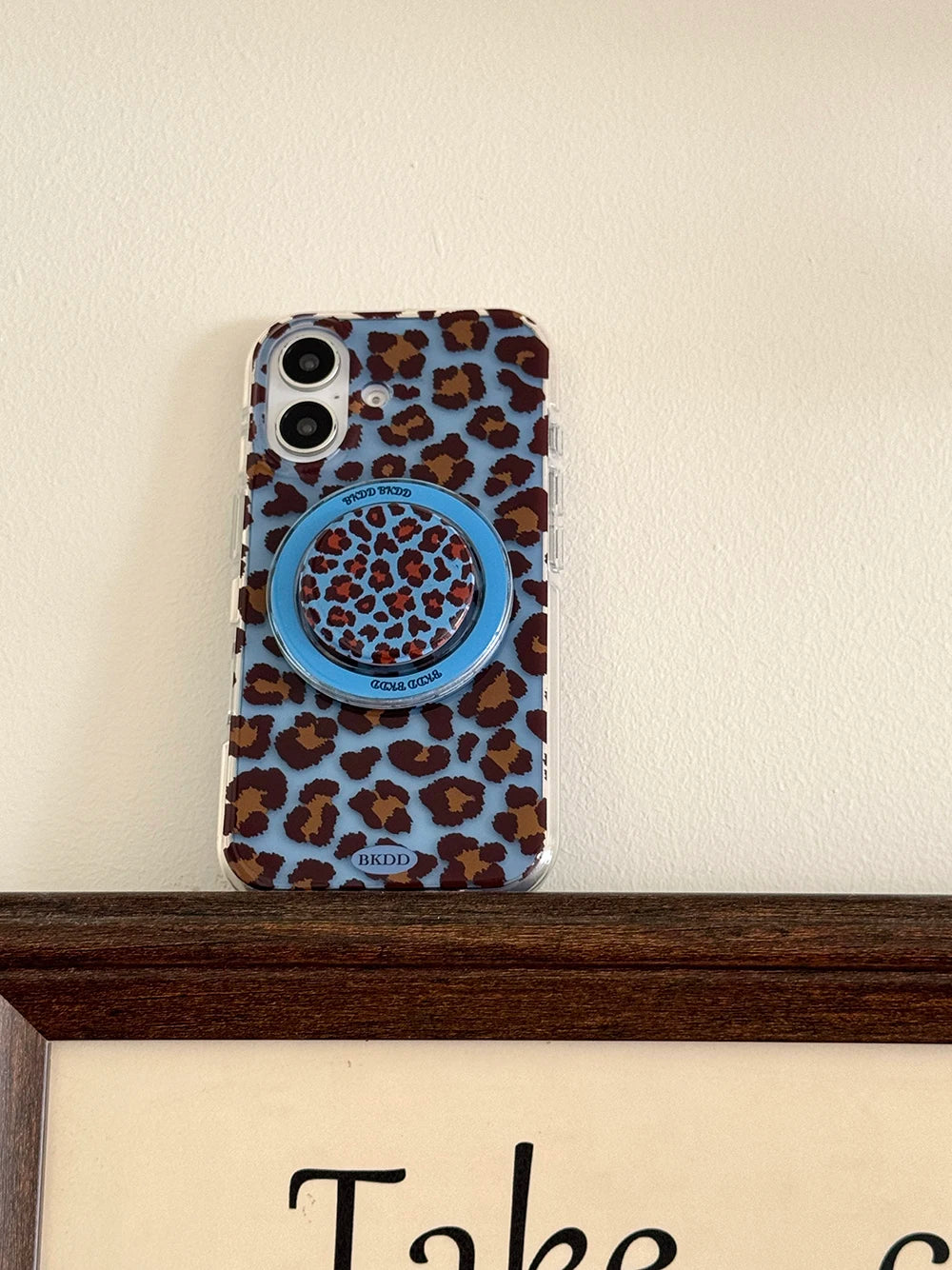 Leopard Ring MagSafe Case