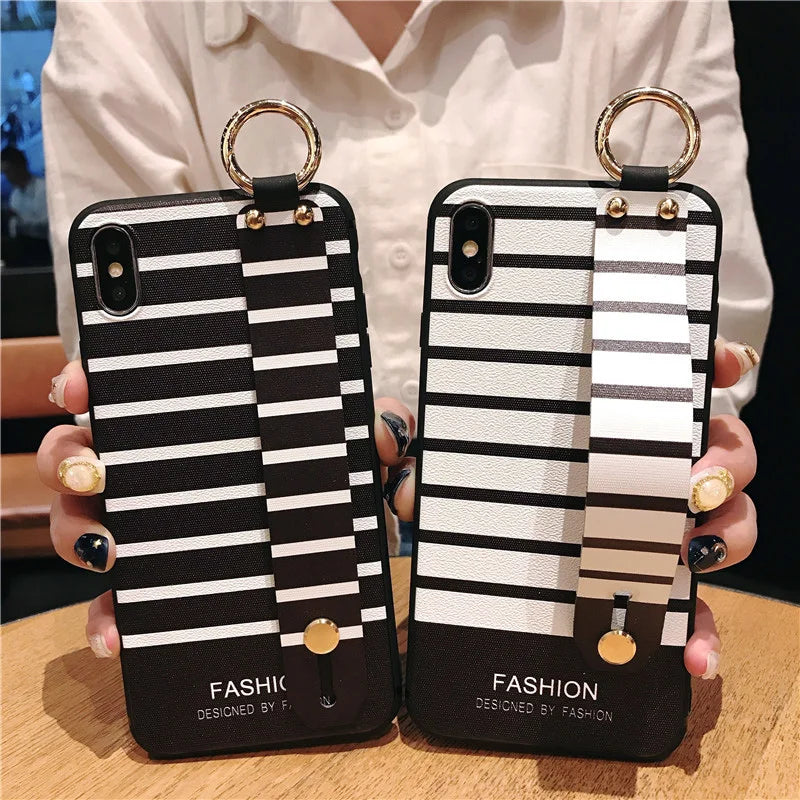 Black and White Stripes Wrist Strap Phone Holder Case For Samsung