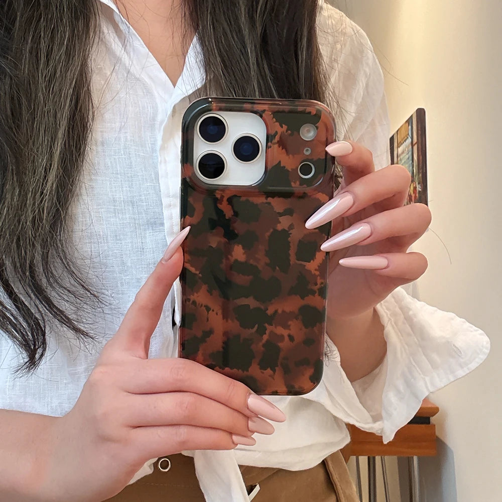 Wild Cocoa Leopard Case