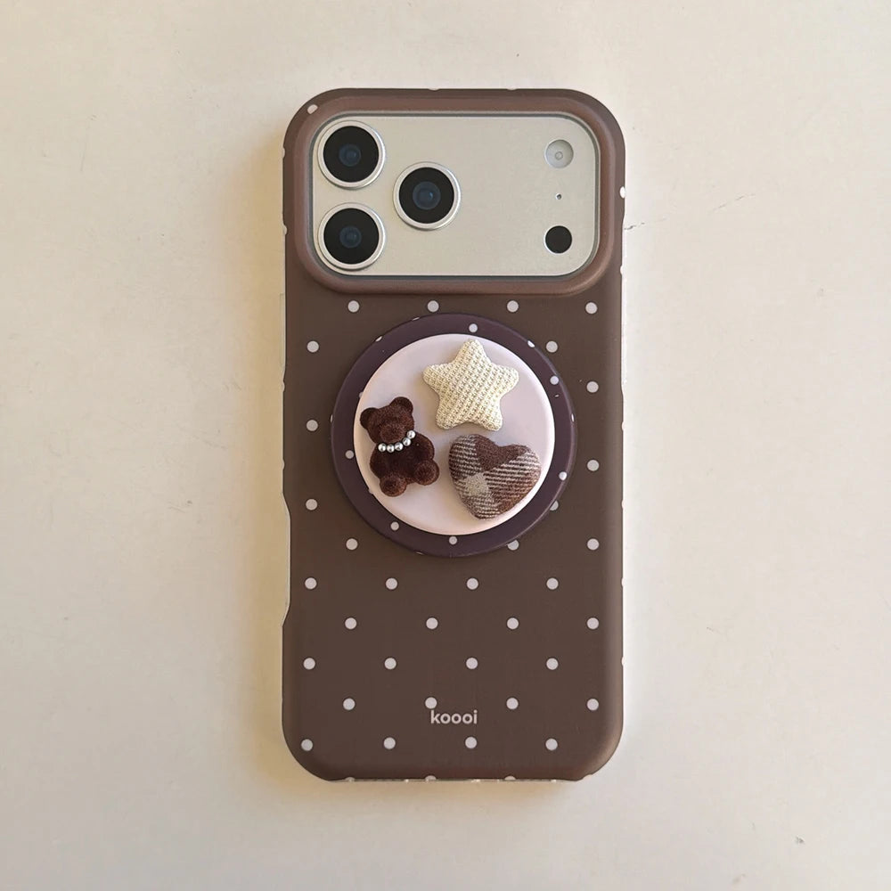 Mocha Dot MagSafe Case