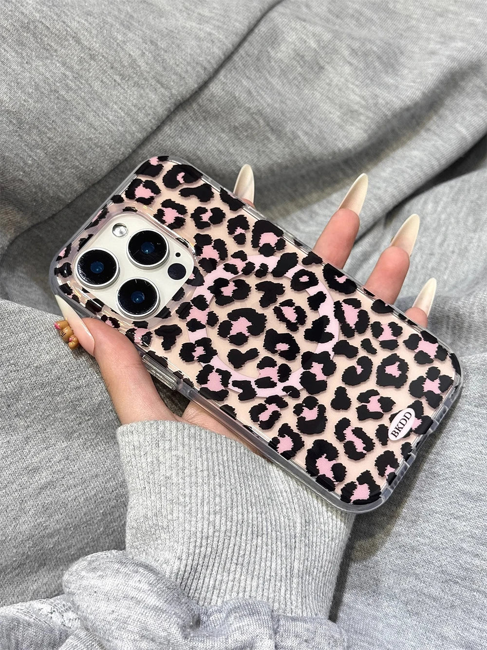 Leopard Ring MagSafe Case