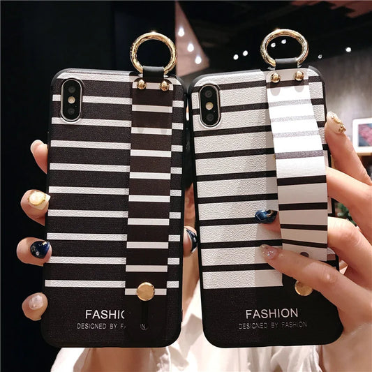 Black and White Stripes Wrist Strap Phone Holder Case For Samsung