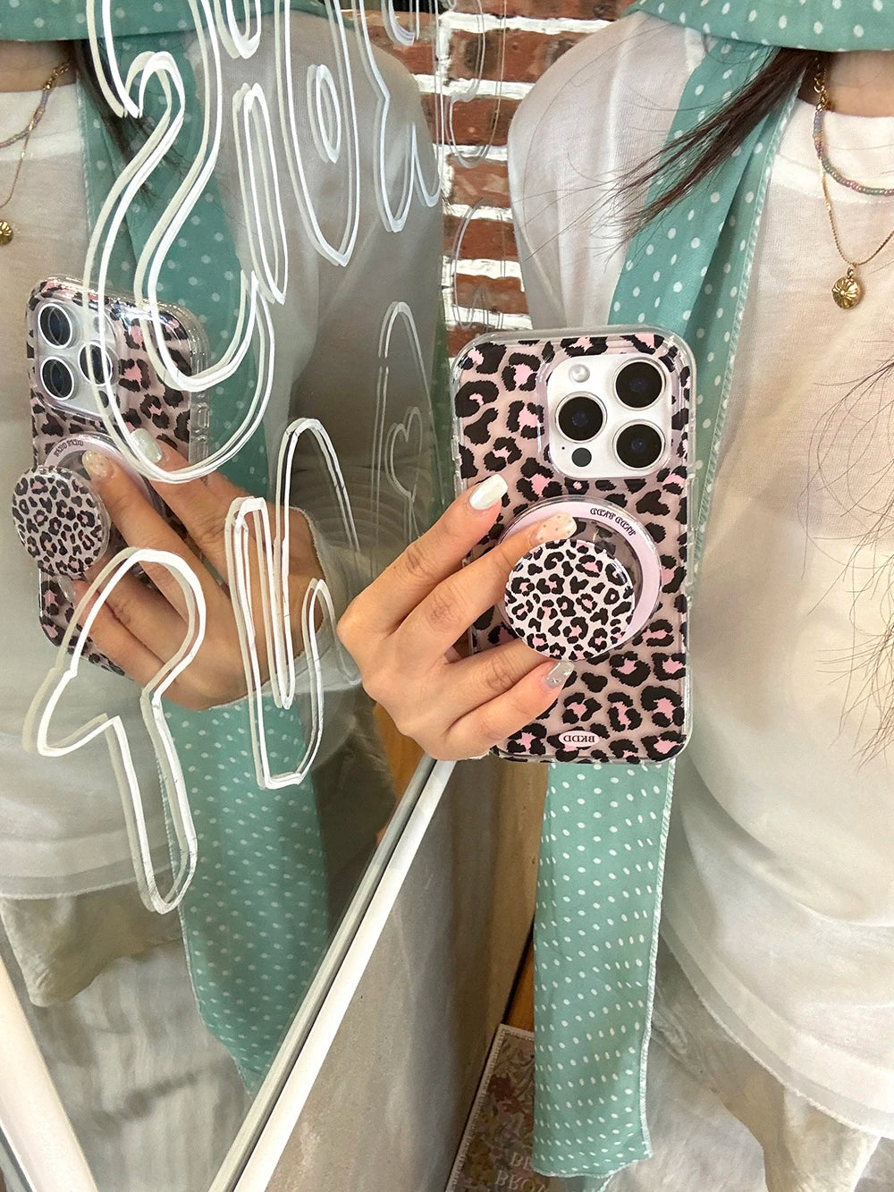 Leopard Ring MagSafe Case