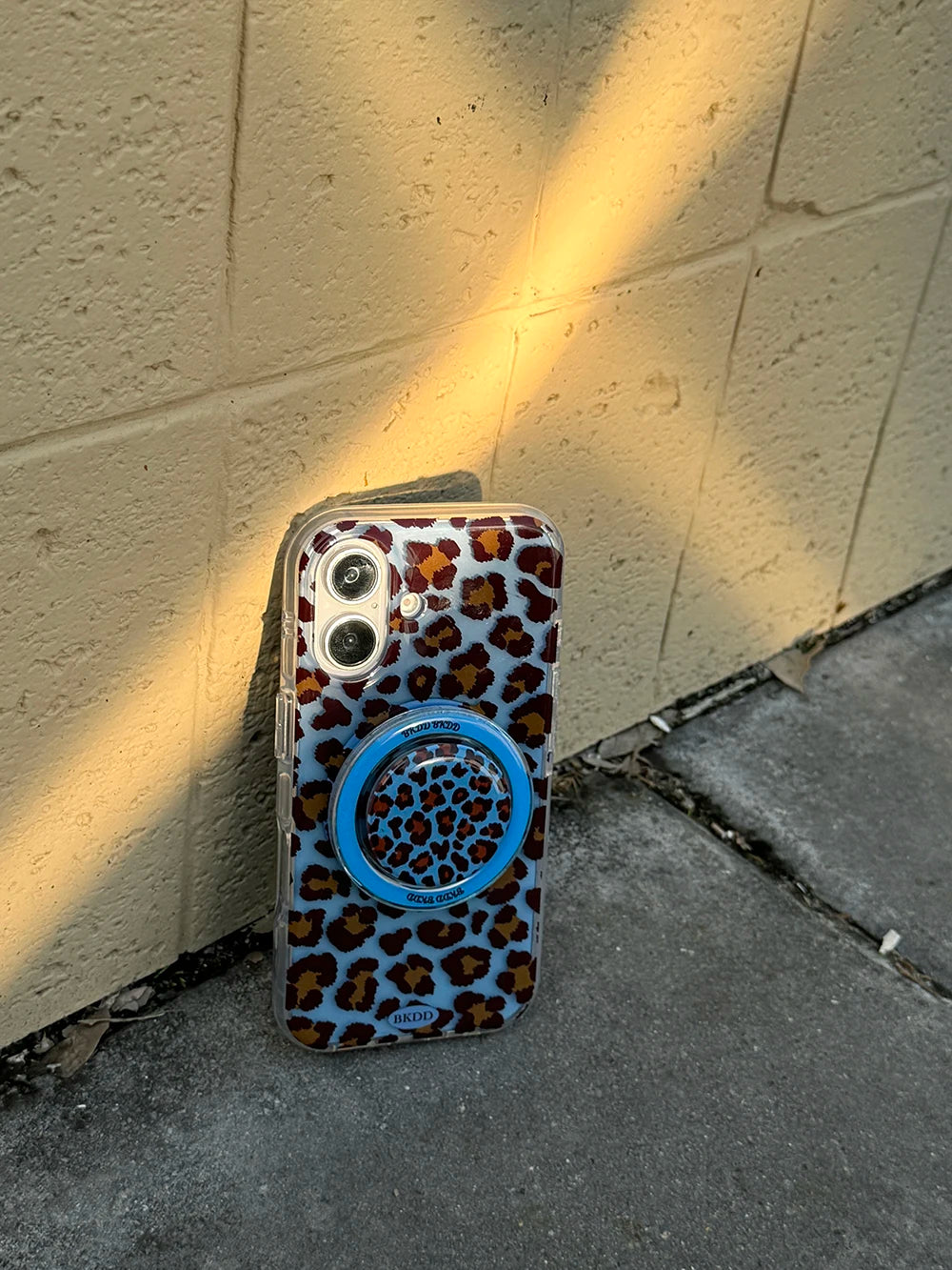 Leopard Ring MagSafe Case
