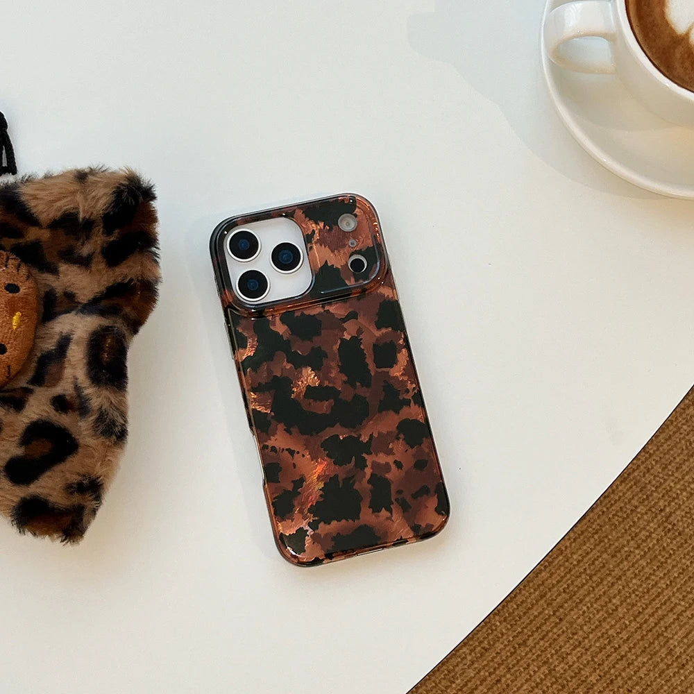 Wild Cocoa Leopard Case