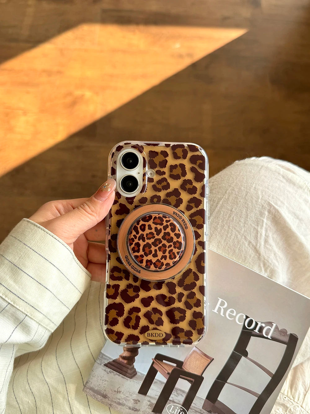 Leopard Ring MagSafe Case