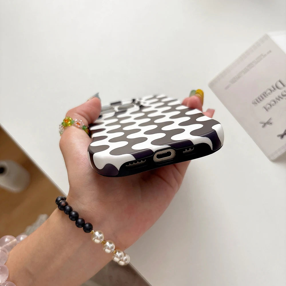Wavy Pop Art Case