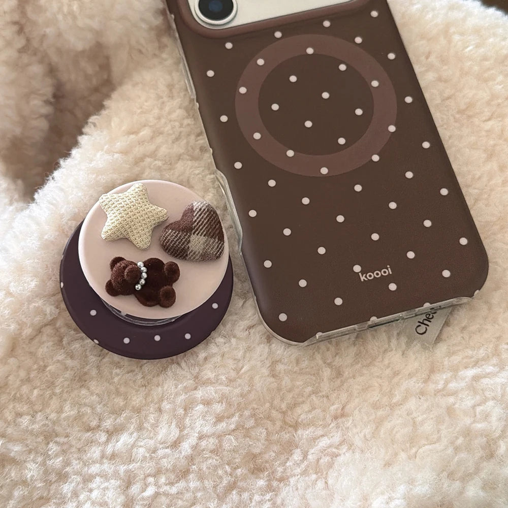 Mocha Dot MagSafe Case