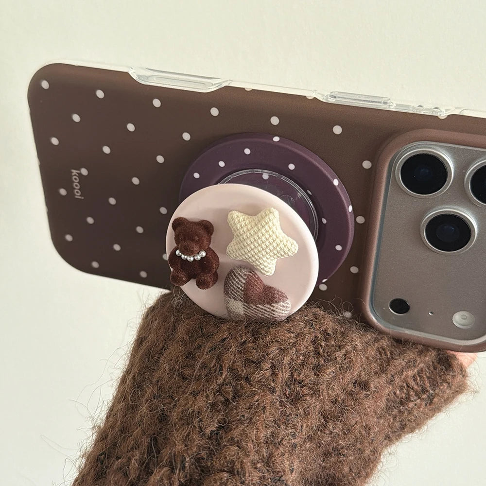 Mocha Dot MagSafe Case