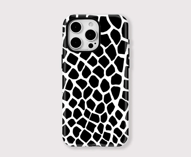 IPHONE Monochrome Giraffe Pattern Case