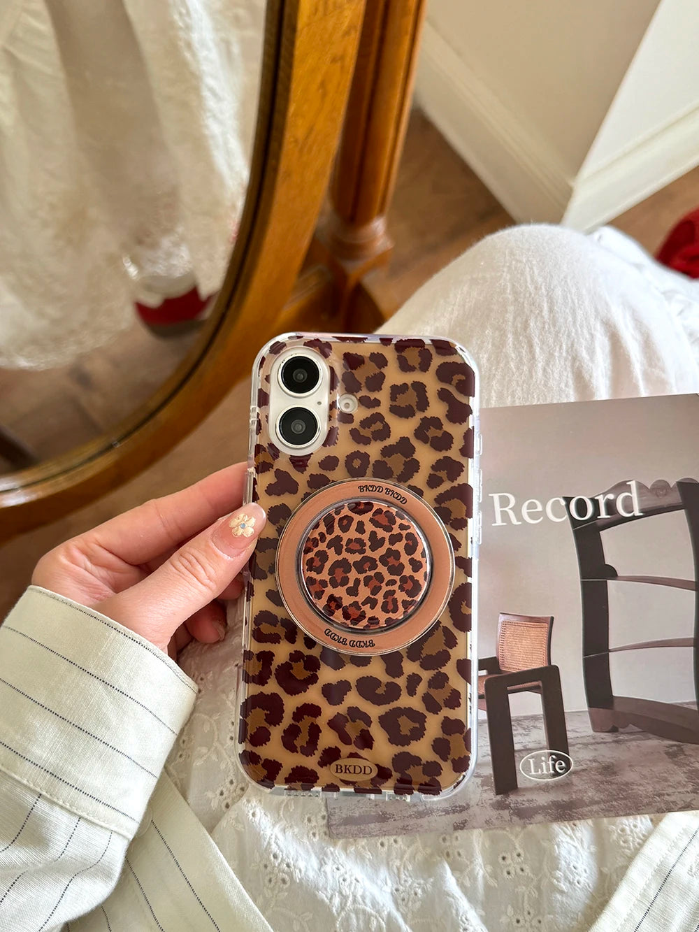 Leopard Ring MagSafe Case